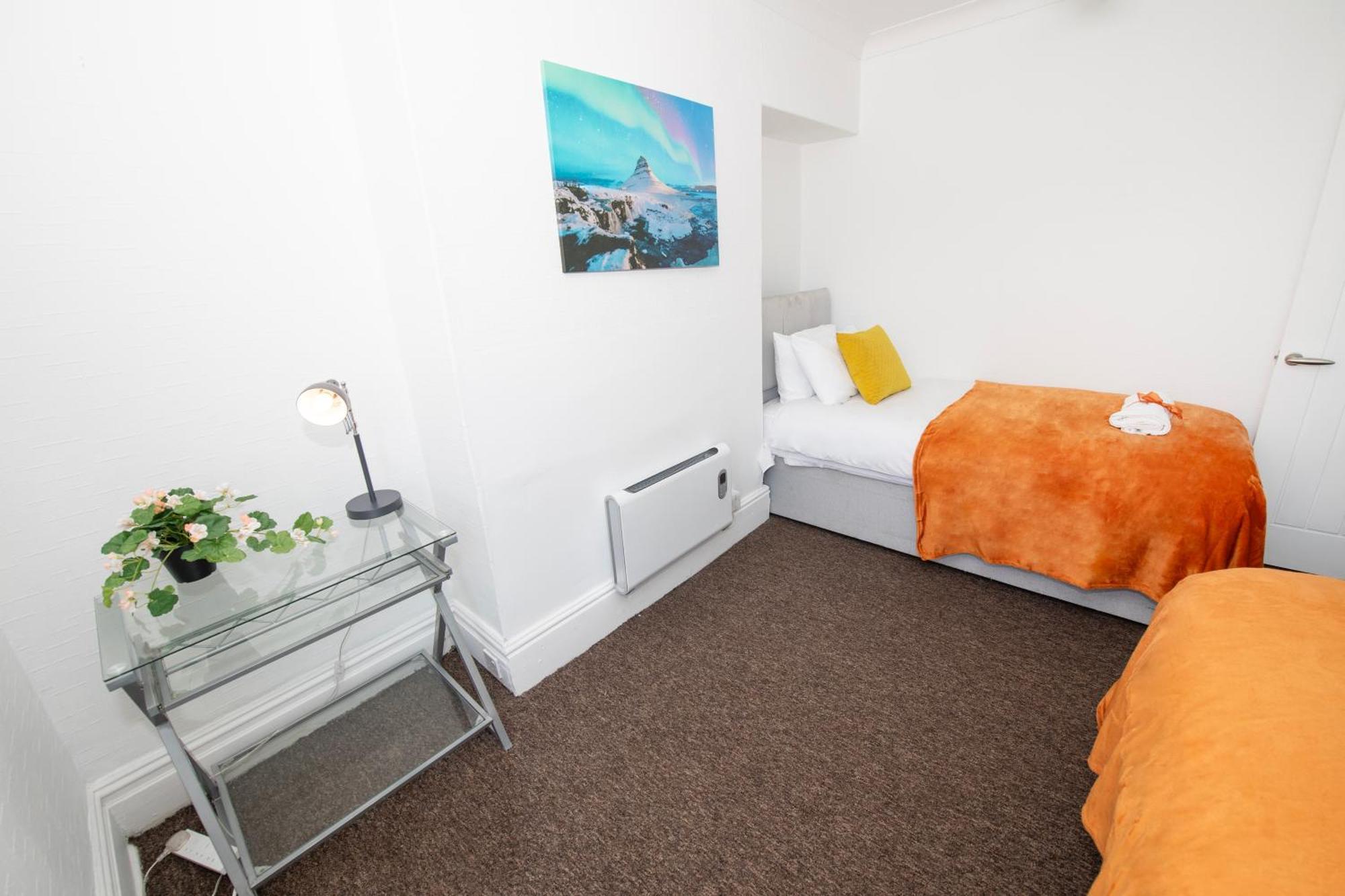 Versatile Cozy & Spacious Comfort Hull Apartments Kingston upon Hull Exterior photo